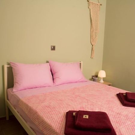 Deluxe Apartment In The Center كالاماتا المظهر الخارجي الصورة
