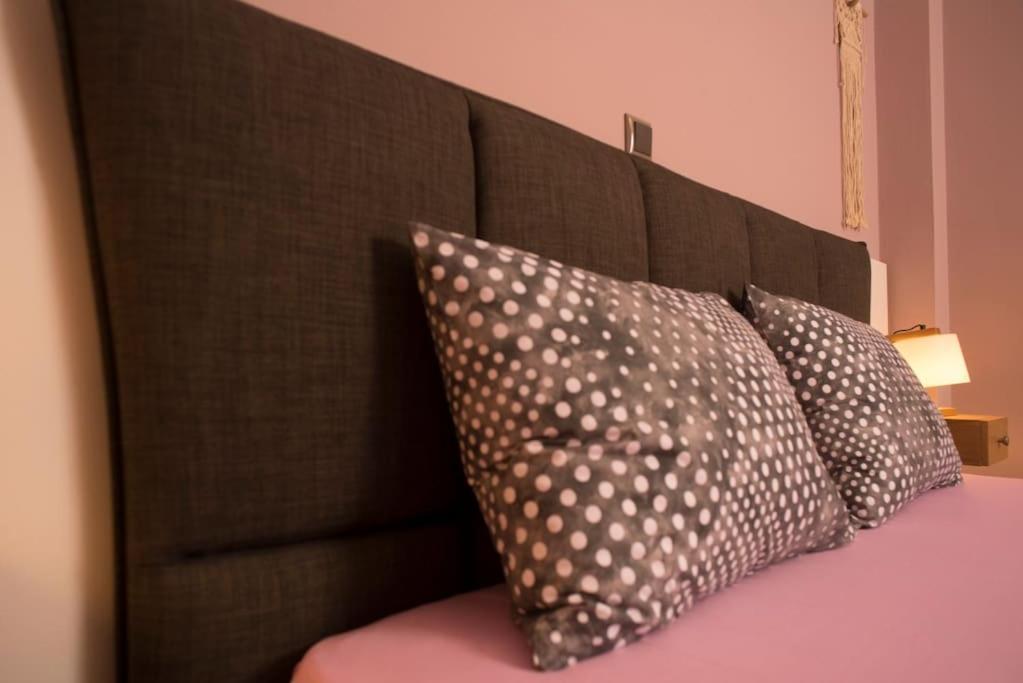 Deluxe Apartment In The Center كالاماتا المظهر الخارجي الصورة